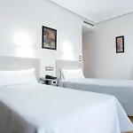Tibur Hotel