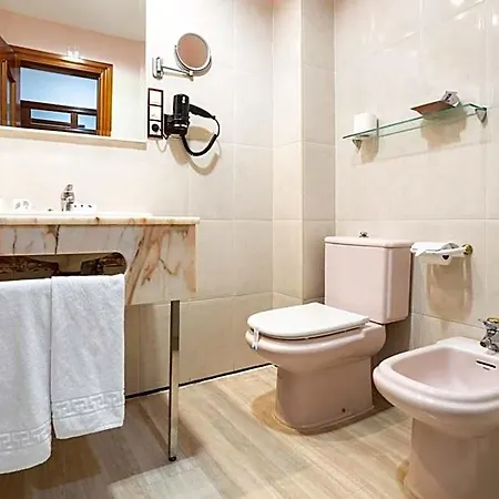 Tibur Hotel Zaragoza