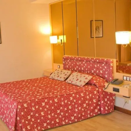 Tibur Hotel Saragosse