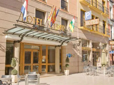 Tibur Hotel