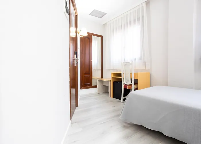 מלון Tibur סרגוסה